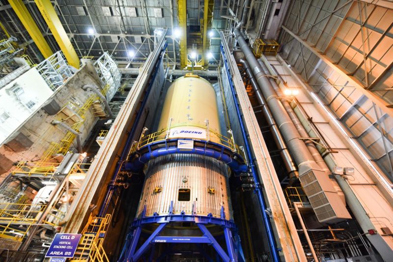 The Space Launch System (SLS) rocket’s liquid oxygen tank structural test article was manufactured and stacked in June 2019 at NASA’s Michoud Assembly Facility in New Orleans. 