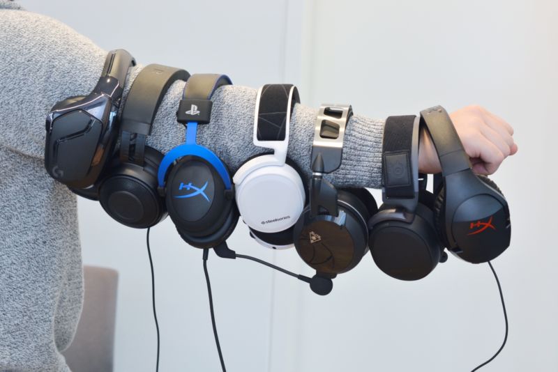 multiple headsets on pc