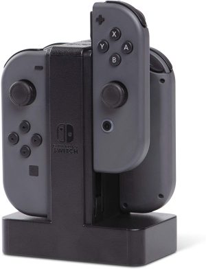 does nintendo switch come with charging dock