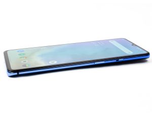 Pictures of the OnePlus 7T.