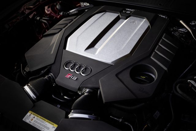 Audi RS7 engine