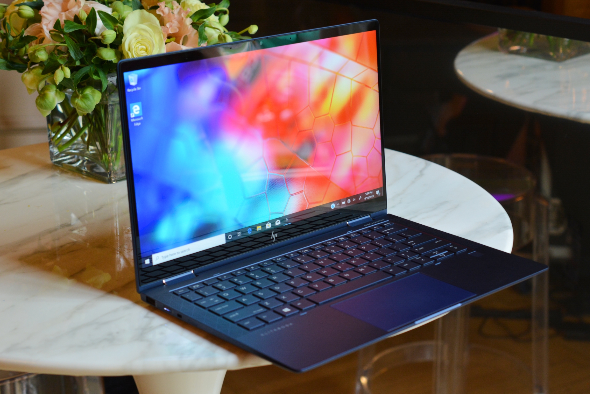 HP debuts Elite Dragonfly 2-in-1 with ultra-light chassis, 24-hour