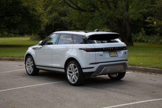 Review 2020 Range Rover Evoque Goes Big On Luxury Price Tag Ars Technica