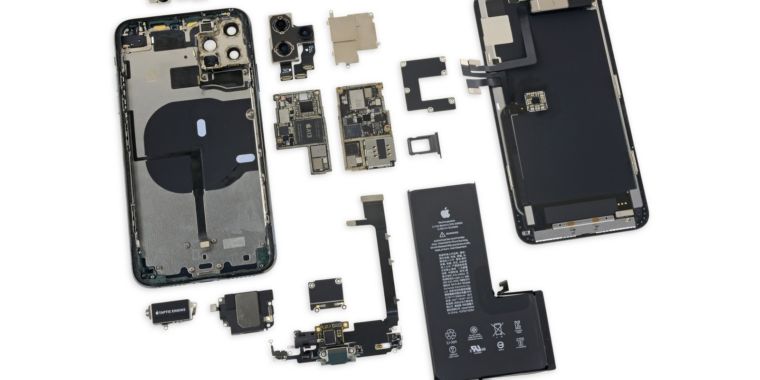 photo of iFixit’s iPhone 11 Pro Max teardown finds higher-capacity battery, 4GB of RAM image