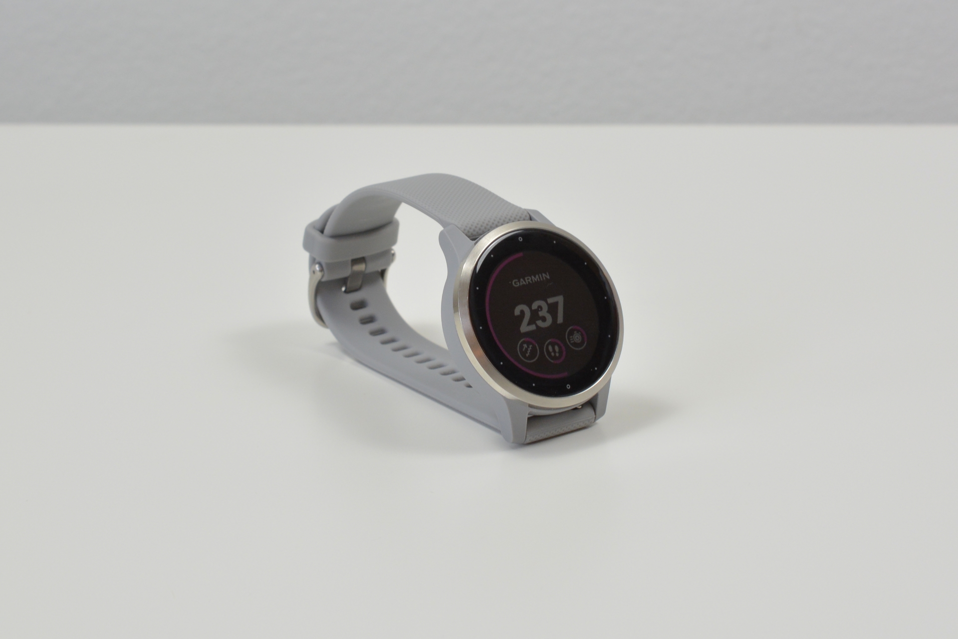 Garmin Vivoactive 4s review: So many fitness features, so little time