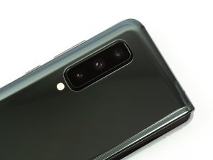 Pictures of the Galaxy Fold.