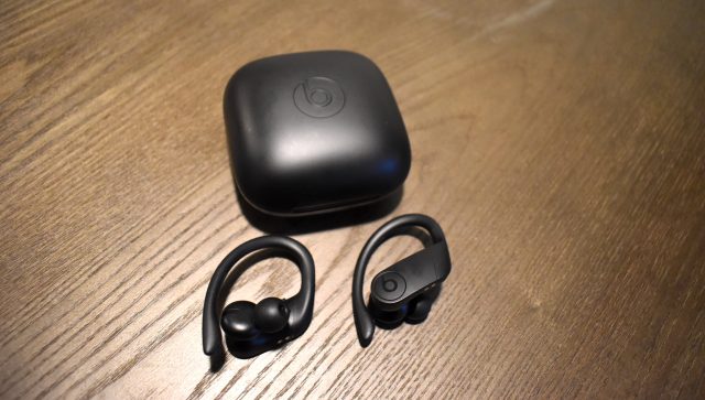 Beats Powerbeats Pro。