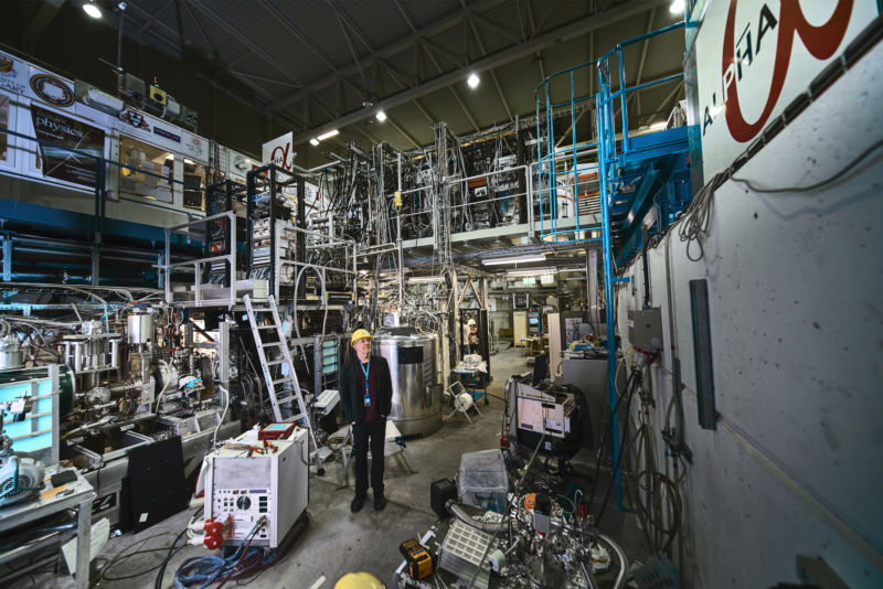 Image of a high energy physics lab.