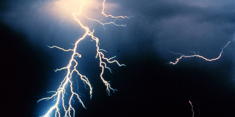 Data from the International Space Station confirms: Lightning is insane - Ars Technica thumbnail