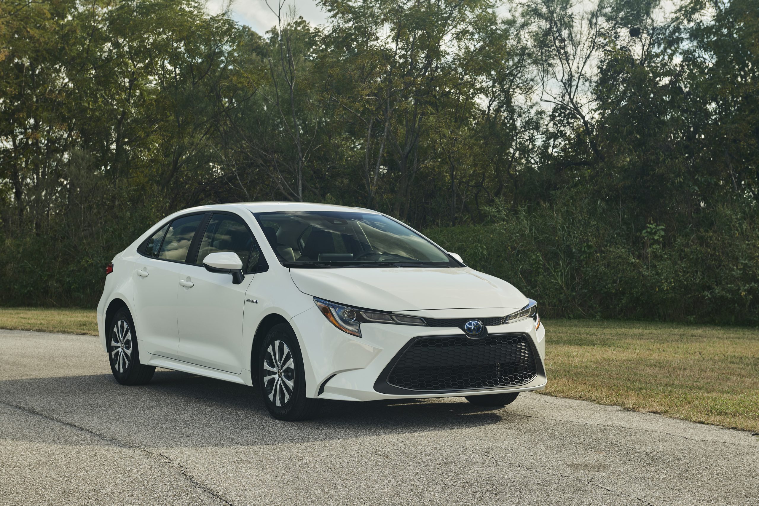 Corolla hatchback hybrid 2020 hotsell