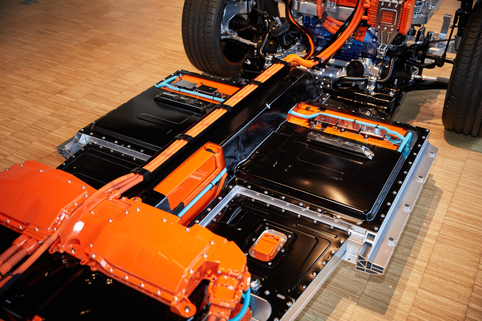 As Volvo goes electric here s how it s making its batteries top notch Ars Technica