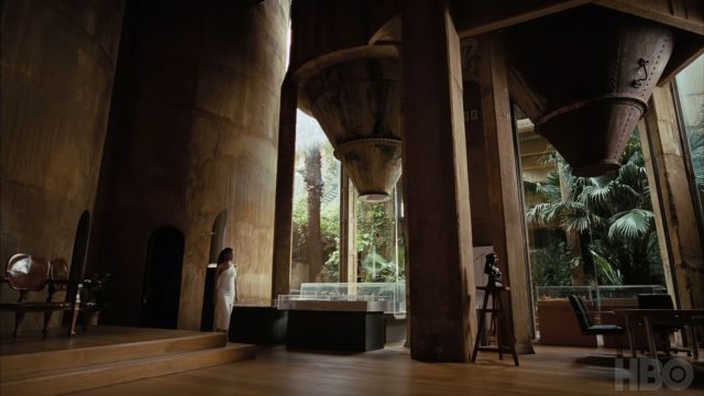 Image of a really nice house with plants and stuff