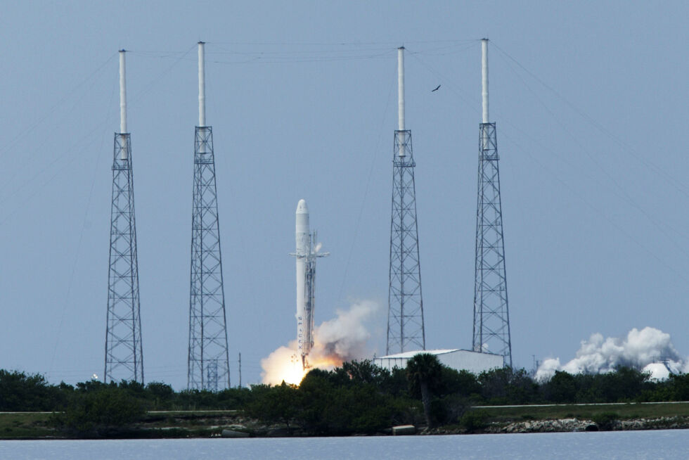 A shot of the Falcon 9 rocket at launch on June 4, 2010.