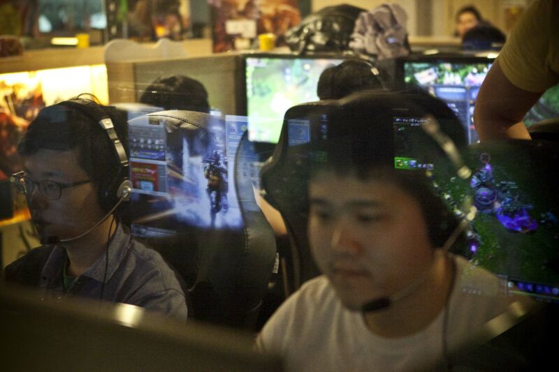 gamers-800x533.jpg