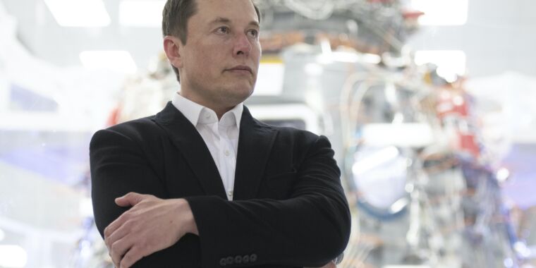 Elon Musk sold $8.5B in Tesla stock after agreeing to $44B Twitter deal