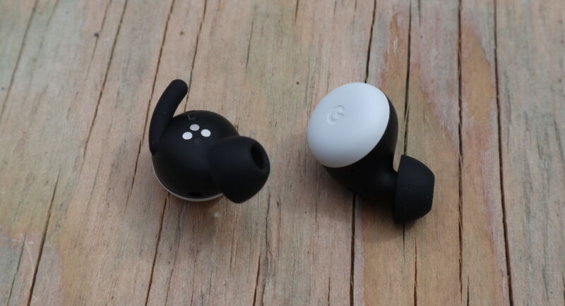 Google Pixel Buds Pro Review: Pixel Buds vs. Apple AirPods Pro