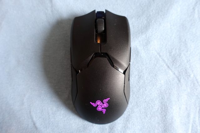 Razer Viper Ultimate.