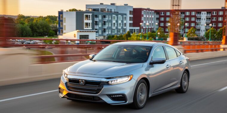 The 2021 Honda Insight Is An Efficient But Inconspicuous Hybrid