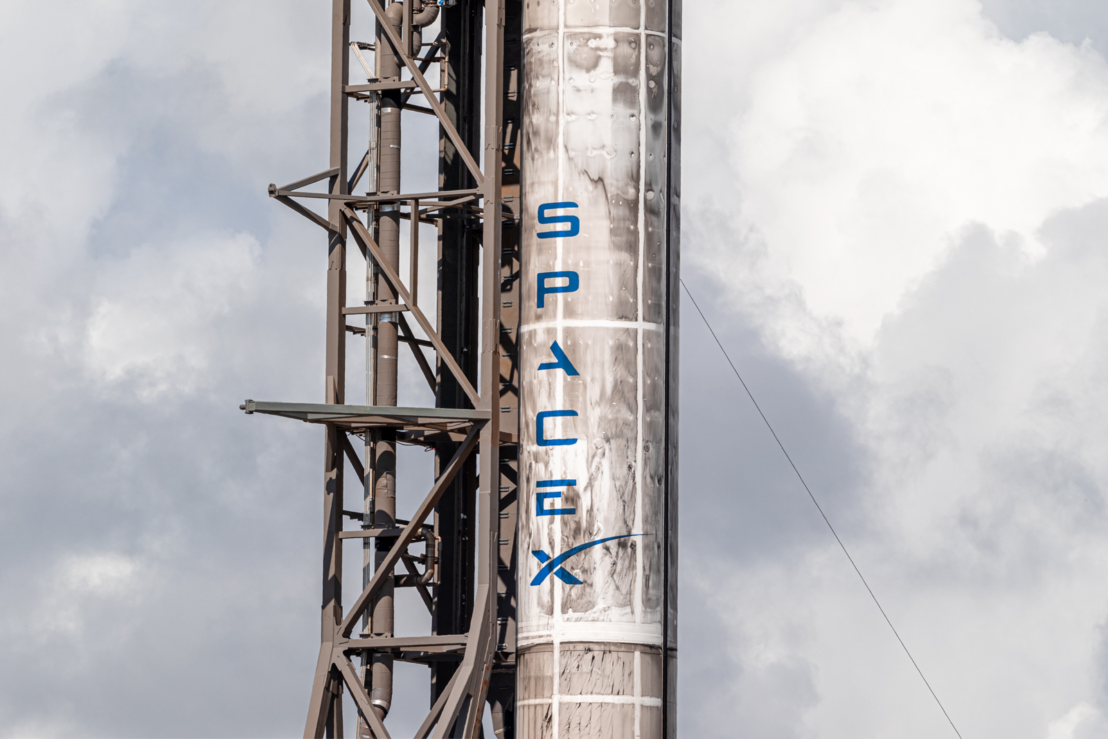 SpaceX sets a turnaround record, flying the same rocket in 51 days
