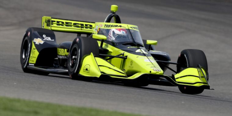 photo of IndyCar’s Charlie Kimball talks to Ars about racing with diabetes image