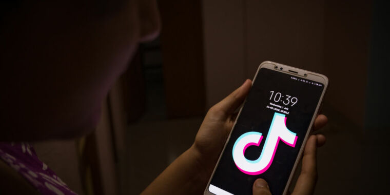 Microsoft finds TikTok vulnerability that allowed one-click account compromises thumbnail