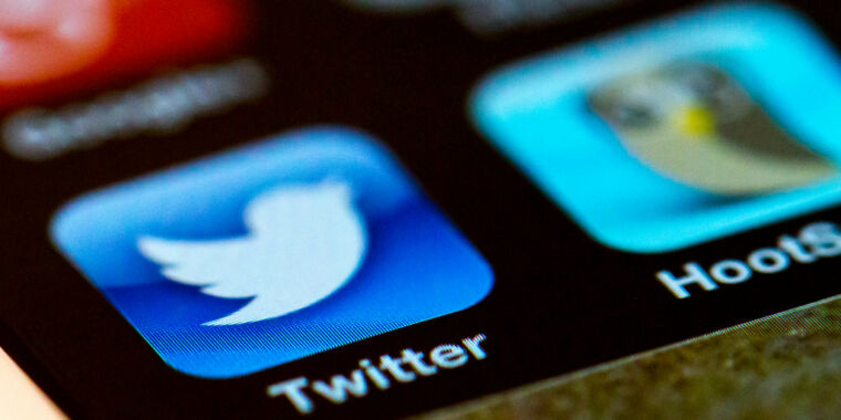 Computer repairman suing Twitter for defamation, seeks $500 million thumbnail