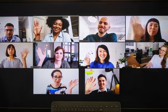 If you're one of the six people on the planet who hasn't had to do one of these yet, this is basically what a work video conference looks like. The most unrealistic thing here is that these people have all taken the time to put on nice clothes and comb their hair. At least here at Ars, such niceties stopped months ago.
