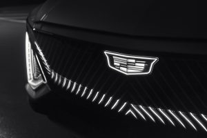The illuminated grille of the Cadillac Lyriq
