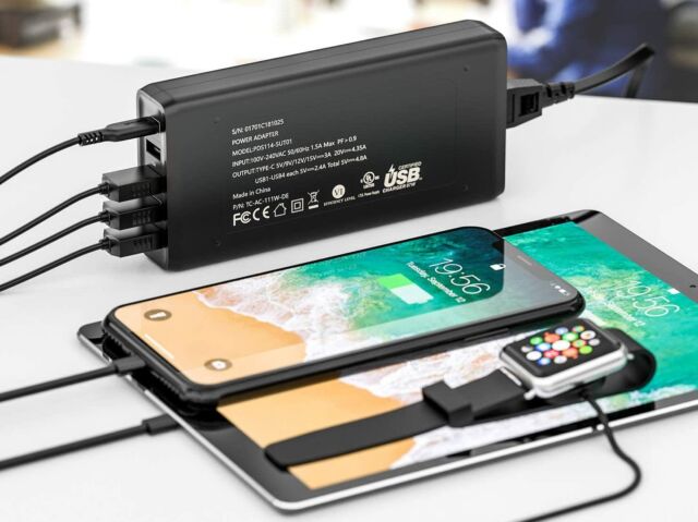Nekteck's 111W 5-Port desktop charger can charge most USB-C devices at or near maximum speeds.