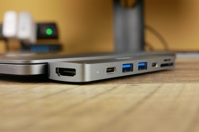 macbook pro docking station kvm