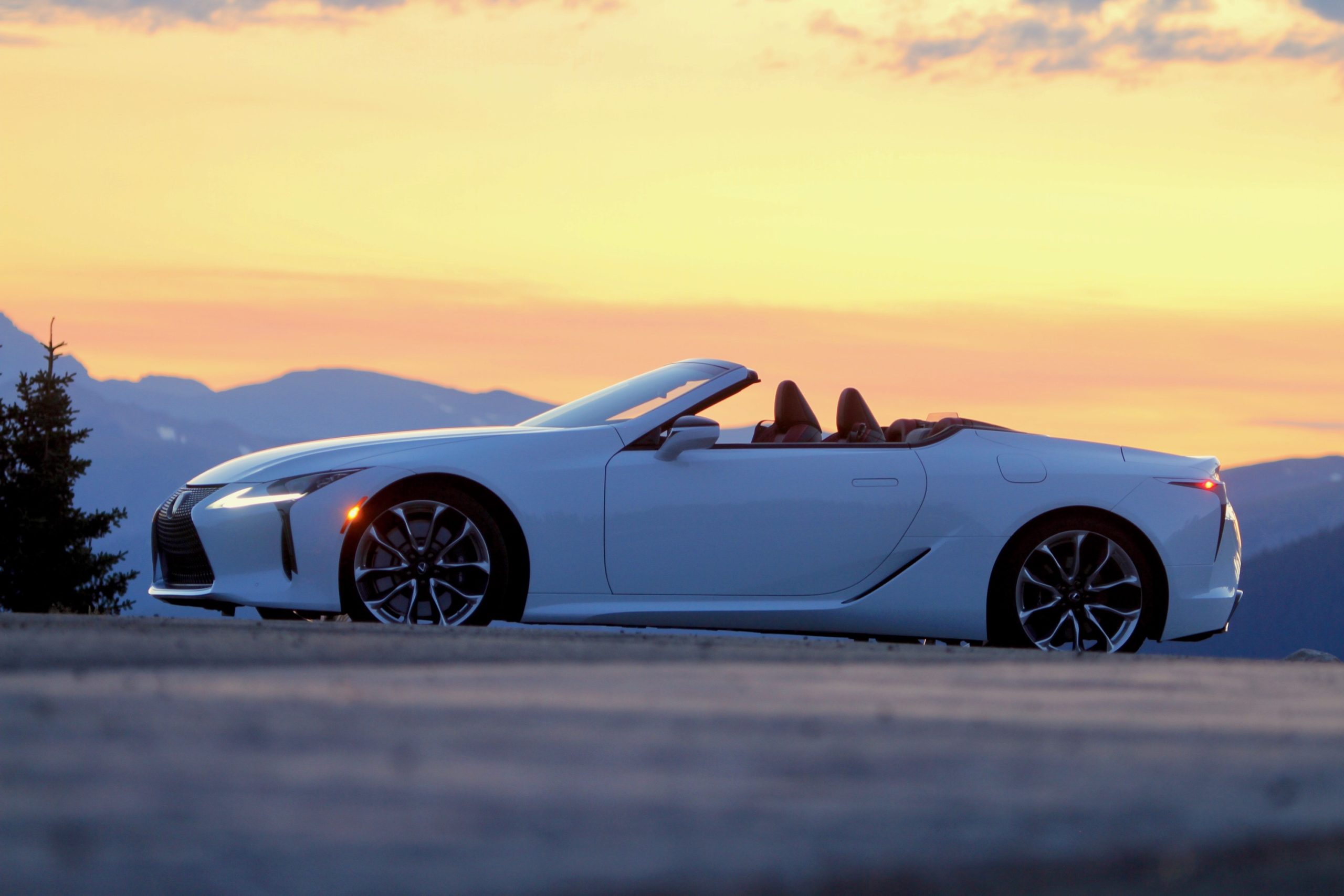 Lexus' new 2021 LC500 Convertible puts on the pretty - Ars Technica