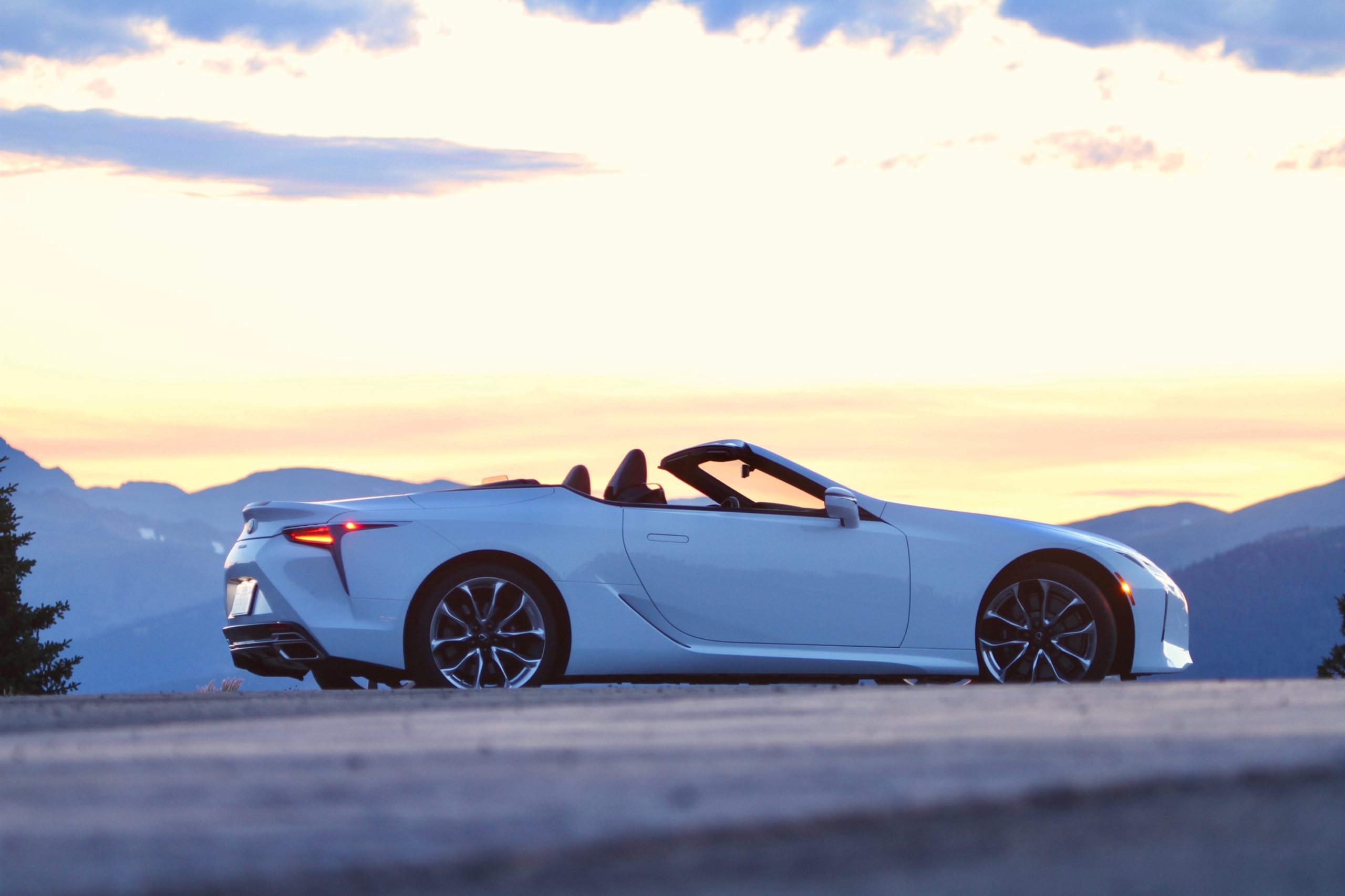 Lexus' new 2021 LC500 Convertible puts on the pretty - Ars