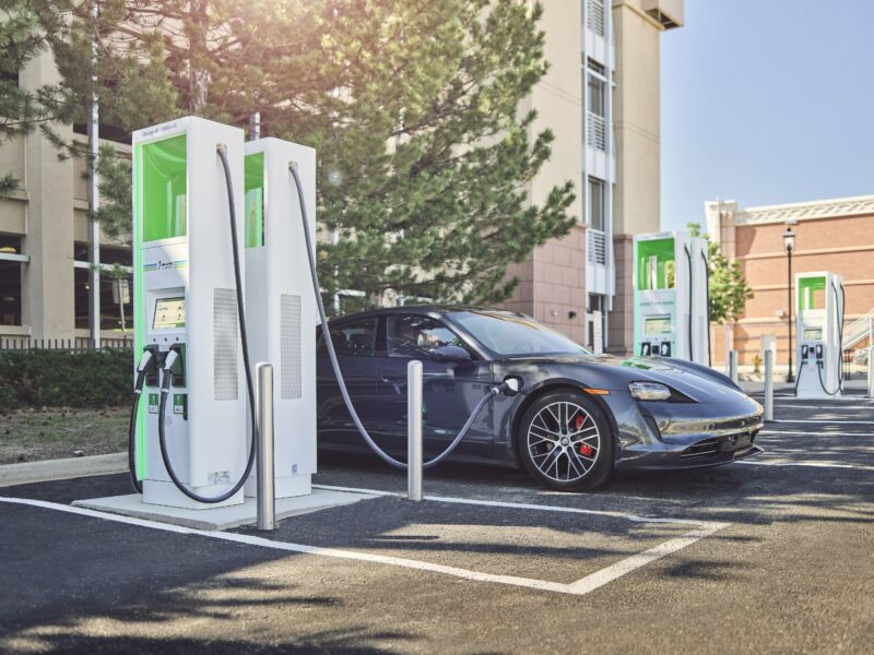 An Electrify America charging location in Colorado recharges a Porsche Taycan.