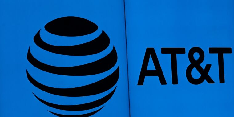 AT&T paiera une amende de 23 millions de dollars pour avoir soudoyé l’allié du puissant législateur en échange d’un vote