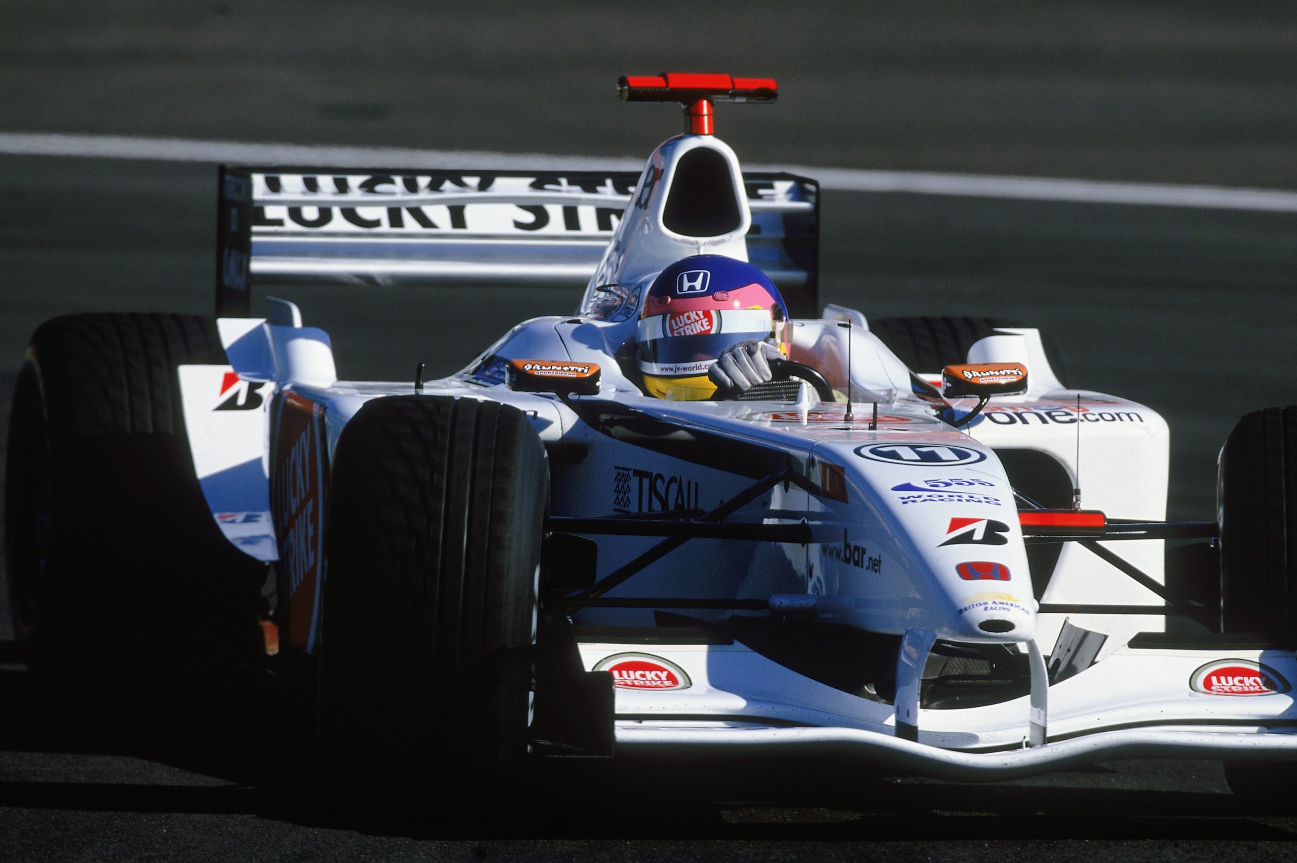 Honda shocks F1, says it will quit the sport after 2021