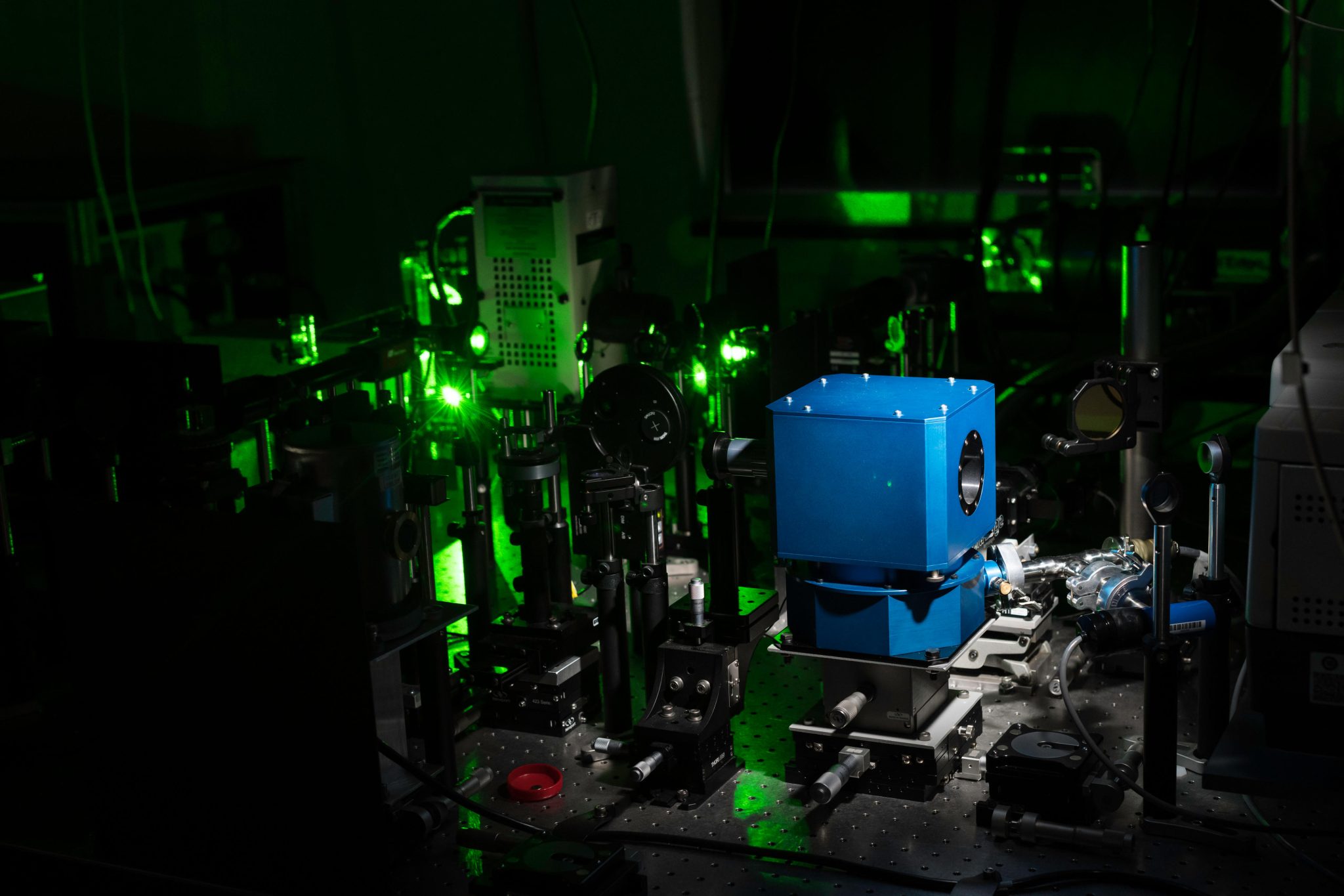 First room-temperature superconductor reported - PAPER RETRACTED - Ars ...