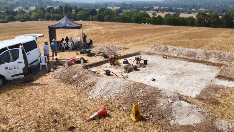 Metal detector enthusiasts find the grave of a 6th-century Anglo-Saxon warrior