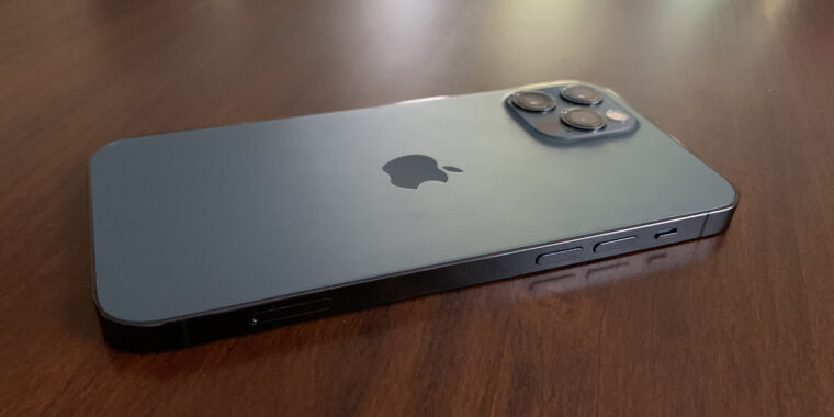 Report: The iPhone 14 will be a major upgrade, and it will be made of titanium - Ars Technica