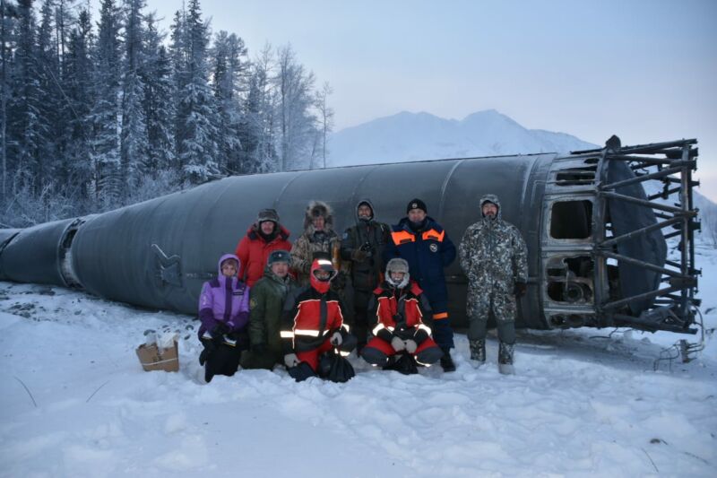 Roscosmos specialists recover the "Blok A" stage of the Soyuz rocket from Yakutia.