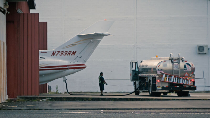 With the right catalyst, we might make jet fuel from CO₂ - Ars Technica