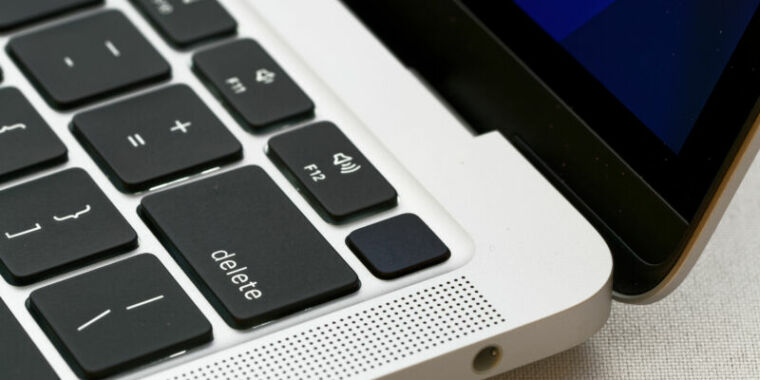 Report: The MacBook Air also gets a major redesign
