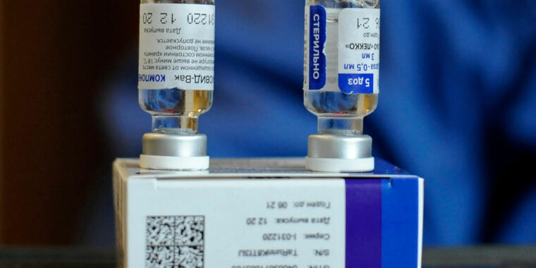 Russia’s Sputnik V vaccine looks good in early analysis