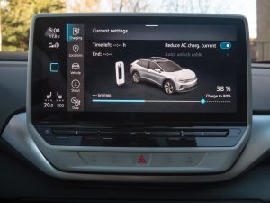 A VW ID.4 infotainment screen showing charging settings