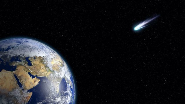 Artist'S Rendering Of A Comet Headed Toward Earth.