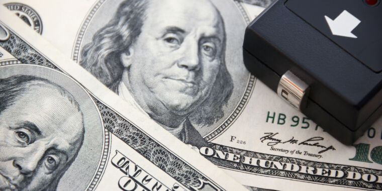 Gaming Sites Are Still Letting Streamers Profit From Hate Ars Technica