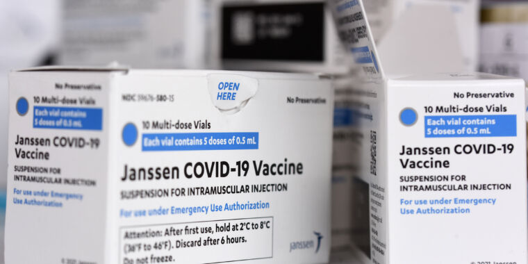 La FDA freine le vaccin J&J après le 9e décès par coagulation signalé