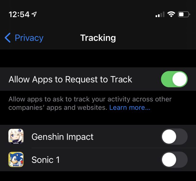 The Settings menu to manage tracking by app in iOS.