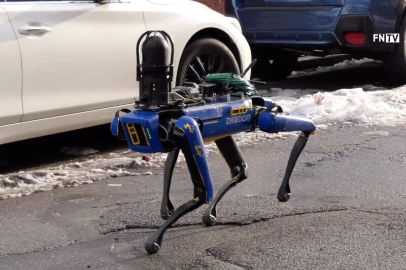 The NYPD's Digidog is just a Boston Dynamics robot in blue livery. 