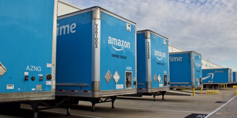 Getty amazon trucks 760x380