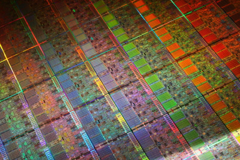 New Spectre attack once again sends Intel and AMD scrambling for a fix